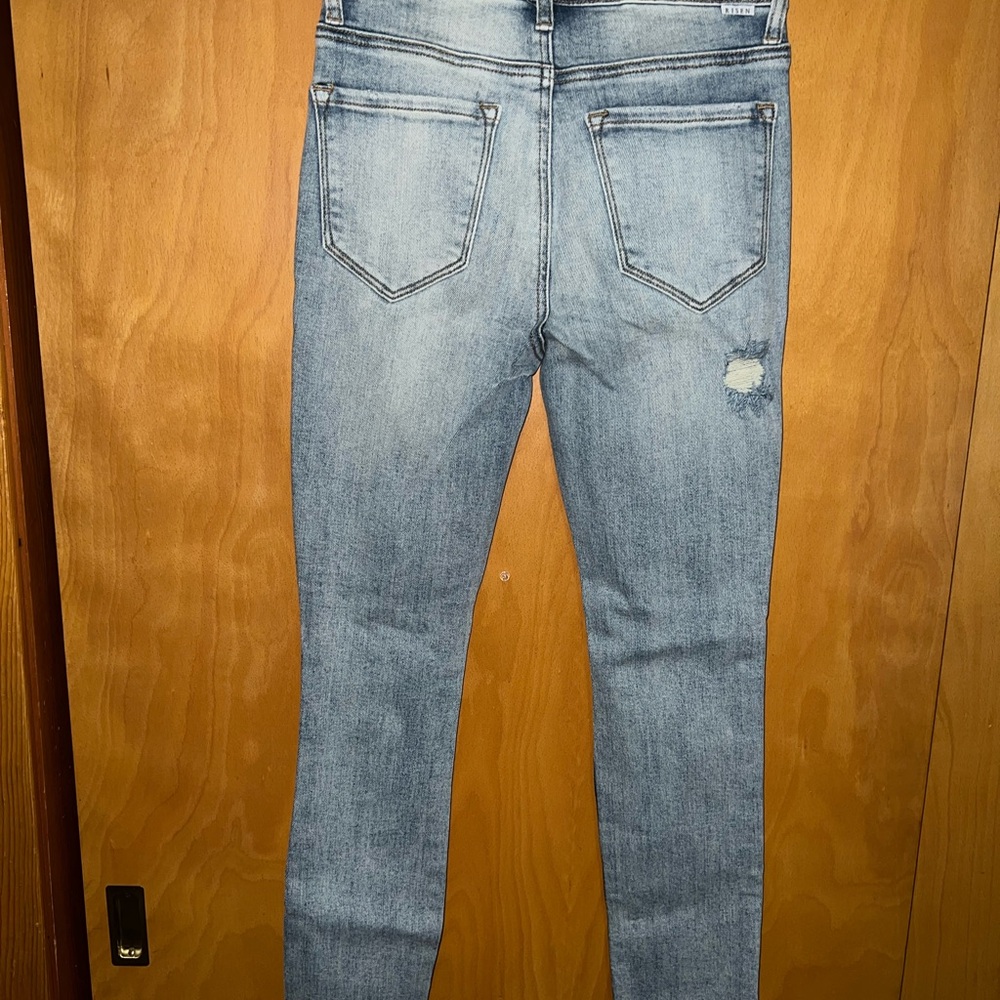 NWT Risen distressed jeans sz 3/26 - Picture 2 of 2